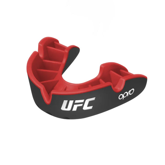 מגן שיניים  OPRO UFC שחור אדום