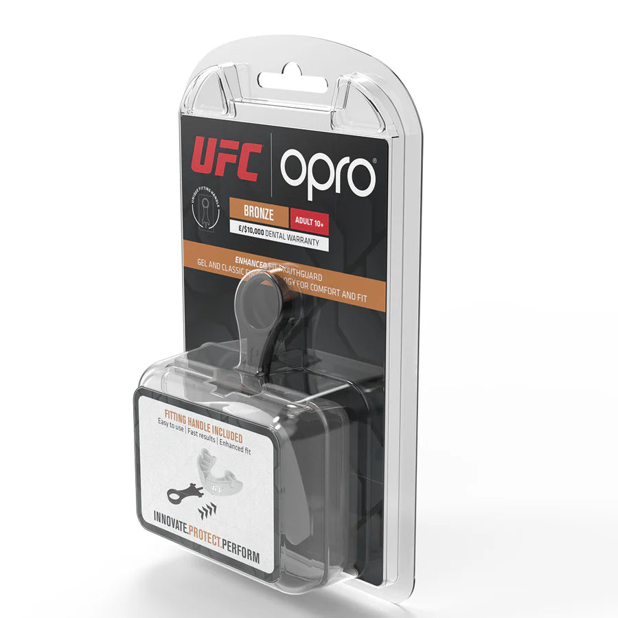מגן שיניים OPRO UFC שחור זהב
