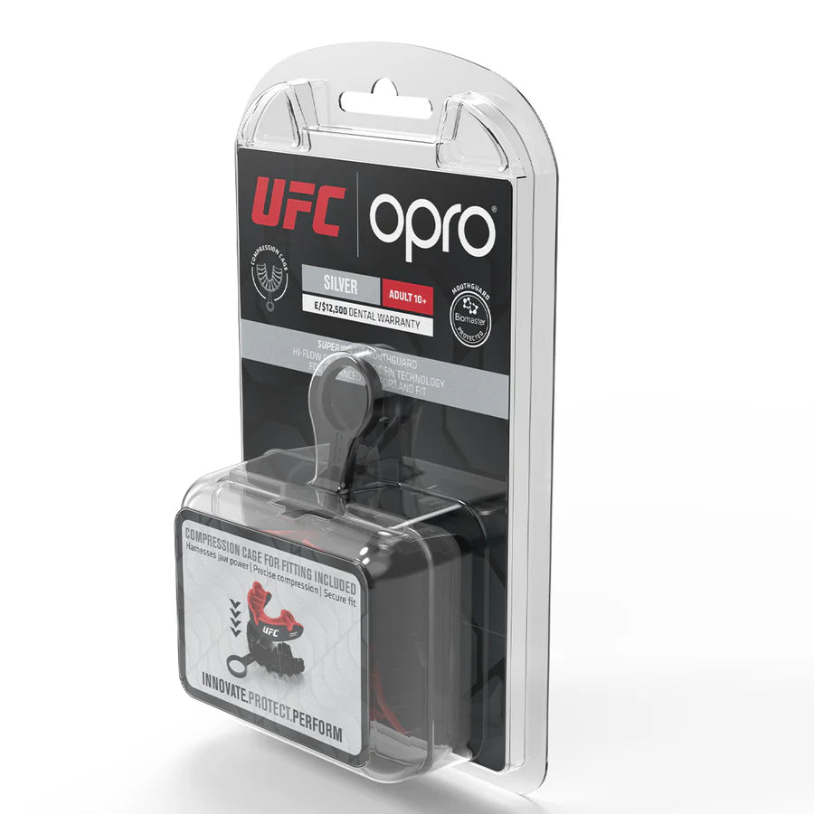 מגן שיניים OPRO UFC צבע כסף
