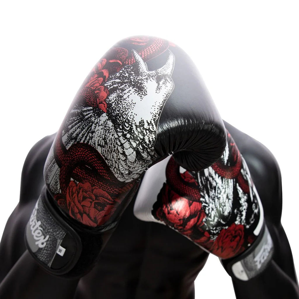 Fairtex The Beauty of Survival כפפות איגרוף תאילנדי פרימיום