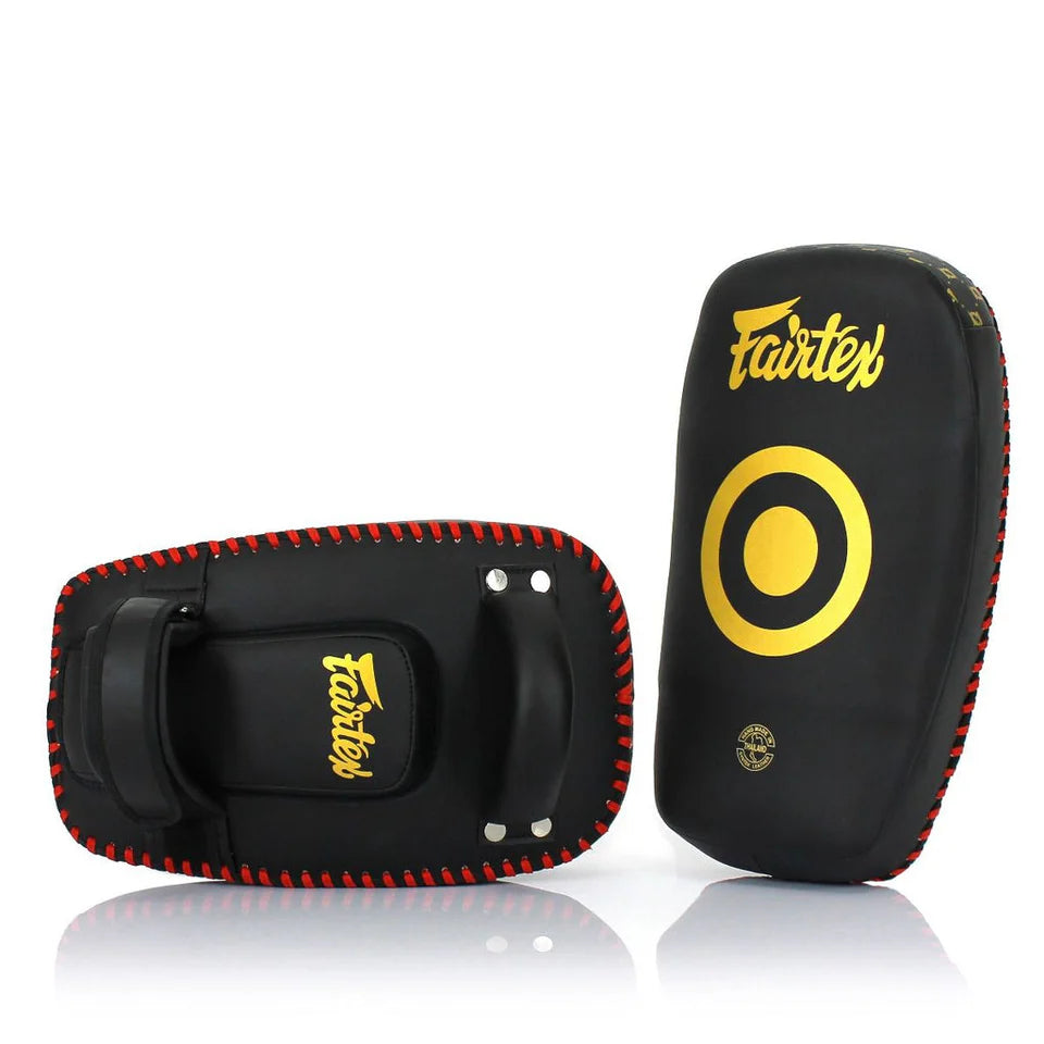 Fairtex KPLC6 לאפות לבעיטות עשוי מיקרו פייבר פיירטקס