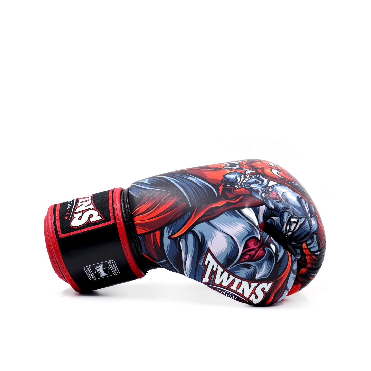 כפפות איגרוף תאילנדי Kabuki edition מבית Twins Special מעור אמיתי--אדום