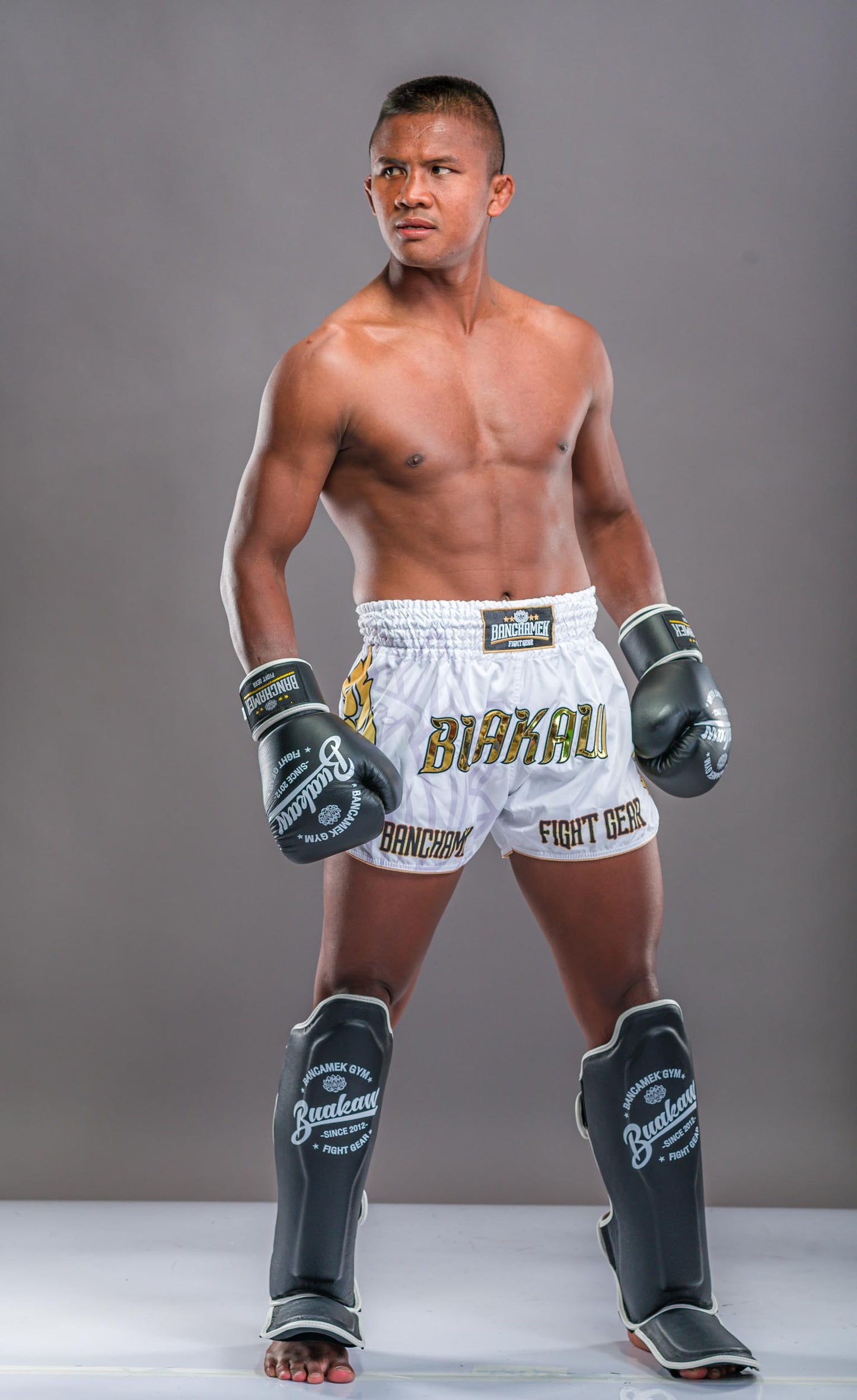 Buakaw כפפות איגרוף מקצועיות