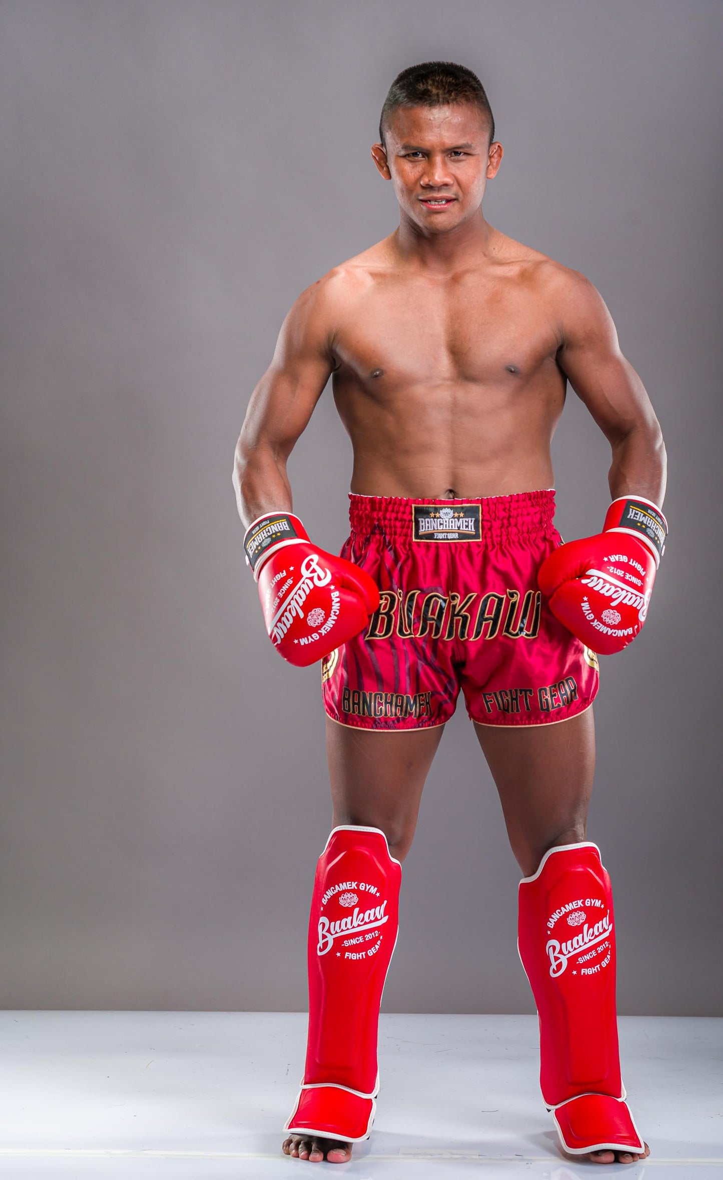 Buakaw כפפות איגרוף מקצועיות