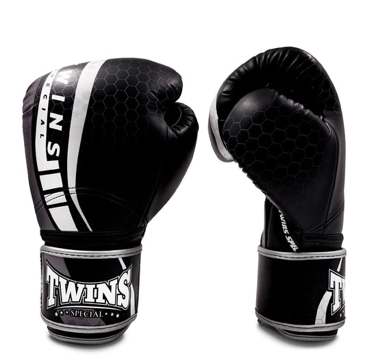 כפפות איגרוף טווינס ספשל דגם Twins Special BGVL15 ציוד מקצועי ואיכותי עבור מאמנים ולוחמים במכון