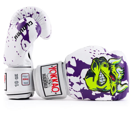 כפפות איגרוף מקצועיות YOKKAO דגם Angry Bull לבן