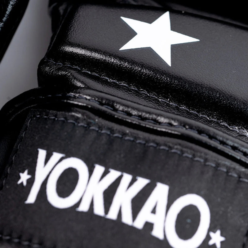 כפפות MMA תחרותיות רשמיות מבית מותג העל Yokkao לאימוני גראונד אנד פאונד והיאבקות