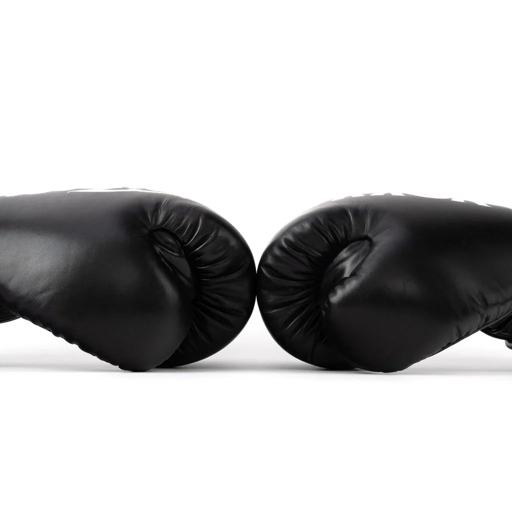 כפפות איגרוף YOKKAO Legacy עם ריפוד קצף רב שכבתי לספיגת זעזועים--שחור