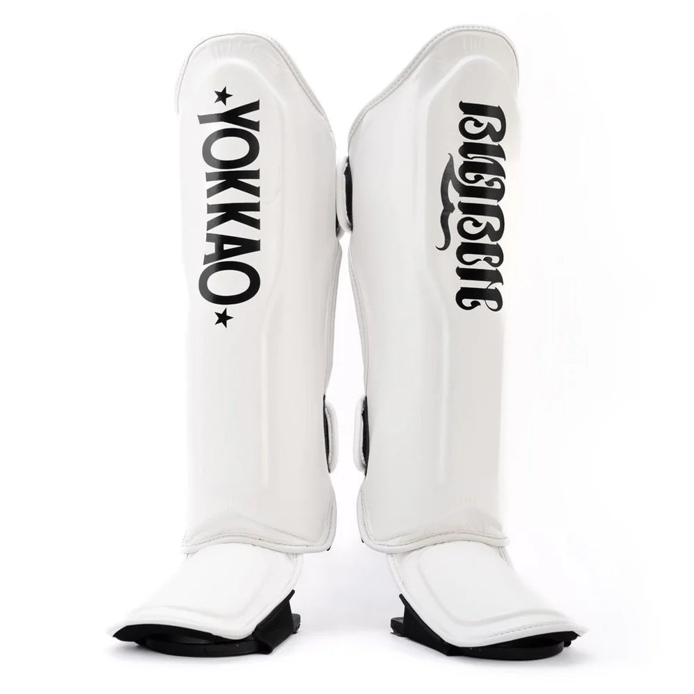 מגיני עצם לאיגרוף תאילנדי YOKKAO Legacy עמידות מסיבית בפני מכות קשות--לבן
