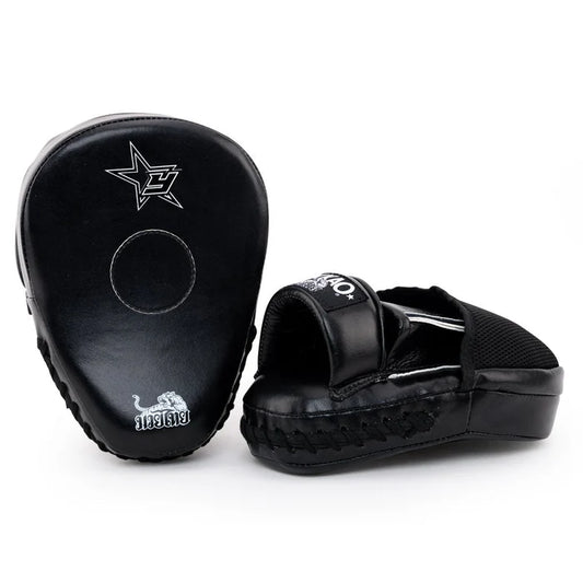 זוג פוקוסים אצבעות סגורות לאיגרוף תאילנדי לאימון מהירות ודיוק באגרופים--שחור