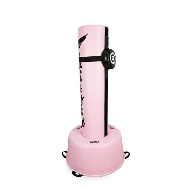 שקי איגרוף עומדים
