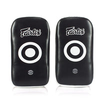 Fairtex KPLC2 לאפות לבעיטות מקוערות עשוי עור פיירטקס