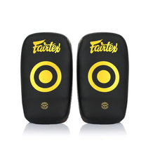 Fairtex KPLC6 לאפות לבעיטות עשוי מיקרו פייבר פיירטקס