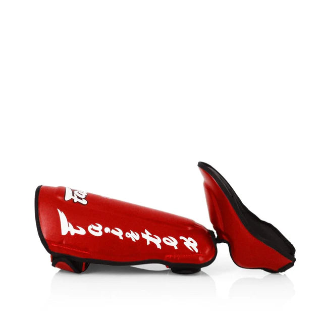 Fairtex  SP7 מגן עצם\שוק פיירטקס אדום