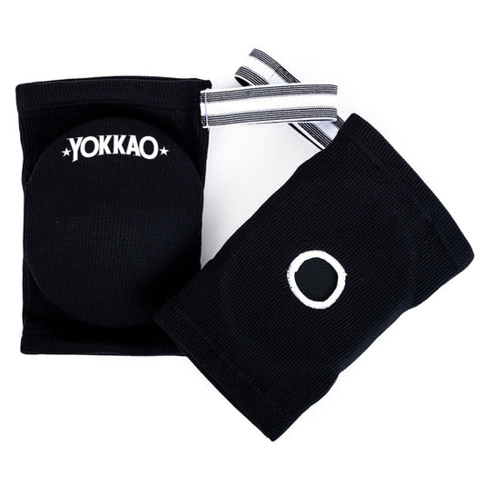 YOKKAO מגן מרפק אלסטי יוקאו צבע שחור