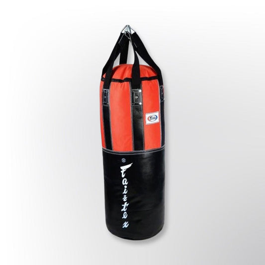 שק איגרוף כבד Fairtex HB3 במבט מלא המתאים למי שמחפש שק איגרוף מקצועי לאיגרוף תאילנדי בבית--אדום